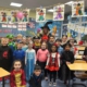 Kinder feiern Karneval